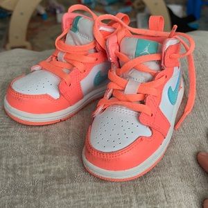 Baby nikes